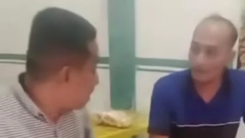 {{caption}}