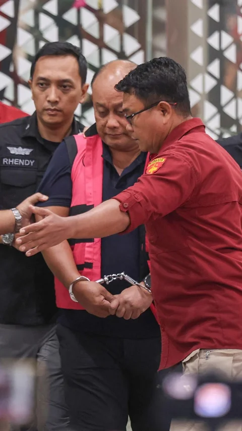FOTO: Eks Kepala dan Dua Wakil Kepala BGN Jadi Tersangka Kasus Penyimpangan MBG