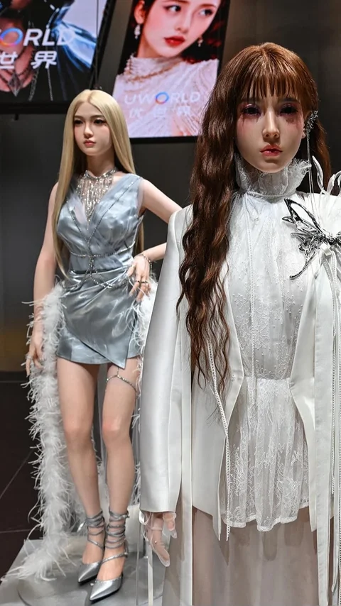 FOTO: Robot Mirip Manusia Laris Meski Dibanderol Hingga Rp 2 Miliar