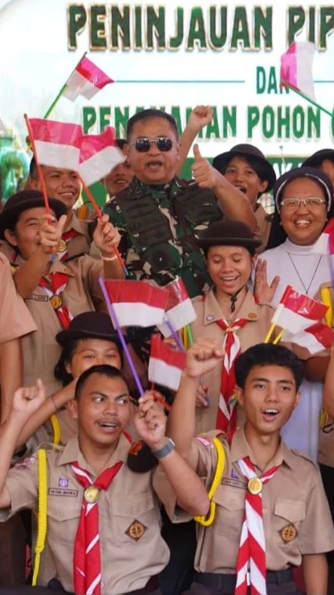 FOTO: Kasad Maruli  Resmikan Pipanisasi Air Bersih dan Reboisasi di Tapanuli Tengah
