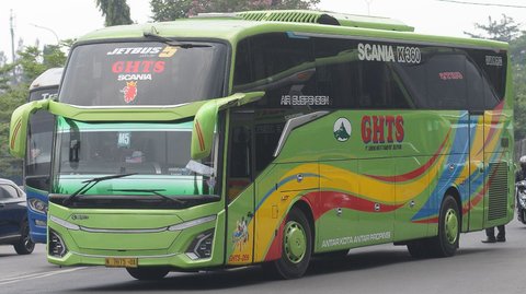 FOTO: Bus Nekat Pasang Klakson Telolet Siap-Siap Ditindak Tegas dan Didenda Rp 500 Ribu