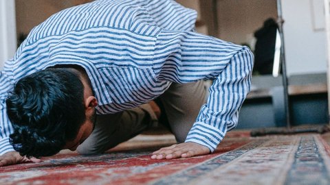 Ini Doa yang Dipanjatkan saat 10 Hari Terakhir Ramadan Demi Malam Lailatul Qadar, Serta Tanda-tanda Kedatangannya