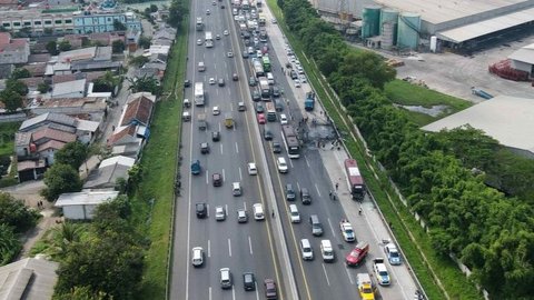 VIDEO: Deretan Fakta Kakak Adik Korban Tewas Kecelakaan Tol Cikampek Ingin Ziarah Ke Makam Ayah