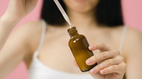 {{caption}}
