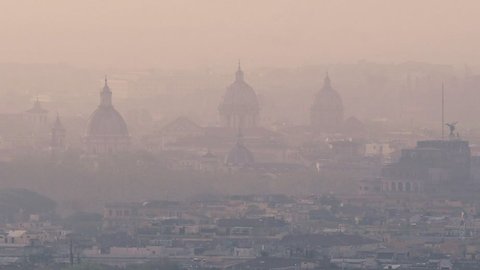 FOTO: Ketika Debu-Debu Gurun Sahara Selimuti Kota Roma, Begini Penampakannya