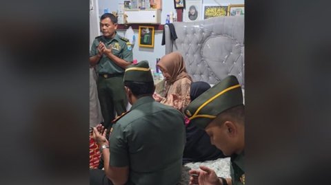 Momen Jenderal TNI Darah Kopassus Bertemu Perempuan Usia 107 Tahun Keturunan Rasulullah SAW, Cium Tangan lalu Didoakan