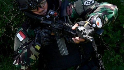 Sejarah Terbentuknya Kopassus Pasukan Elit TNI Baret Merah Terkenal Julukan Hantu Rimba