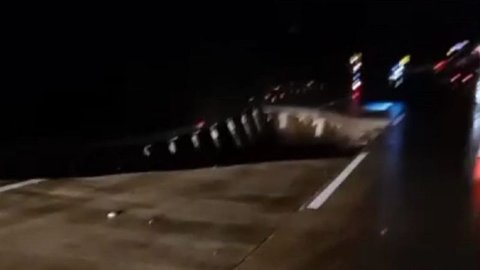 Tol Bocimi Longsor, Akses Ditutup Sementara Jelang Musim Mudik Lebaran 2024