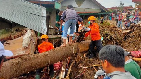 Bertambah Lagi, Korban Meninggal Akibat Banjir Bandang dan Lahar Dingin di Sumbar Jadi 37 Orang