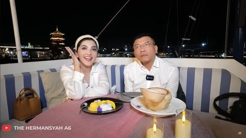 10 Potret Anang & Ashanty di Momen Anniversary Pernikahan ke-12, Dapat Kejutan dari Anak-anak di Atas Kapal