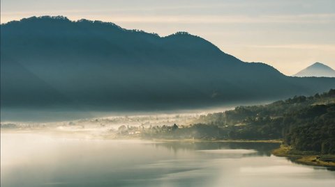 Tak hanya Indah, 4 Danau di Bali Ini Jadi Sumber Air Penting bagi Kehidupan