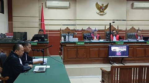 Eks Kepala Bea Cukai Yogyakarta Diadili di Surabaya, Didakwa Terima Gratifikasi Rp23,5 Miliar