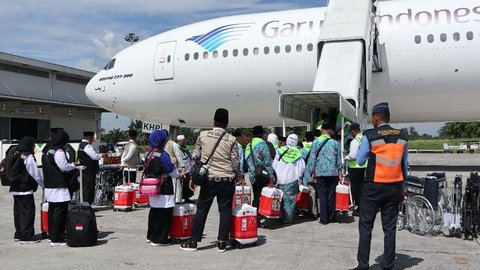 Peringatan Kemenag ke Garuda Indonesia Buntut Insiden Mesin Pesawat JCH Indonesia Terbakar