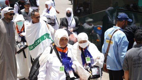 Ini Dampak Garuda Indonesia dan Saudi Airlines Terlambat Terbangkan Jemaah Haji ke Arab Saudi