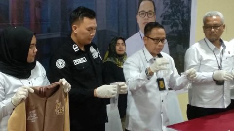 Dokter MY Ditahan di RS, Polisi Cuma Pamer Barang Bukti Pencabulan Istri Pasien