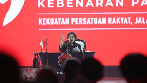 Sampai Tanya Puan, Megawati Heran Revisi UU MK Dikebut saat DPR Reses