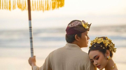 Tampil Serasi Mengenakan Pakaian Adat Bali, Intip Foto-foto di Balik Layar Prewedding Rizky Febian dan Mahalini