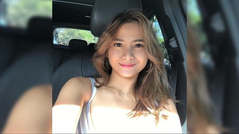 {{caption}}