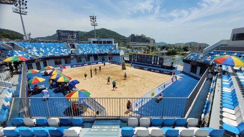 FOTO: Tim Voli Pantai Putra Indonesia Gagal ke Olimpiade 2024 Usai Ditumbangkan Australia di AVC Beach Volley Ball Continental Cup