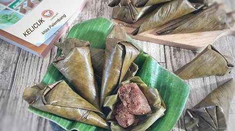 Mencicipi Kelicuk, Makanan Tradisional Suku Rejang Perpaduan Beras Ketan dan Pisang