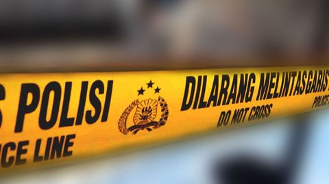 Polisi Gerebek Kampung Bahari, Sita Seperangkat Alat Isap Sabu & 31 Orang Ditangkap