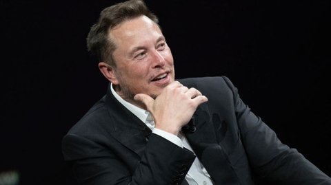 Elon Musk Mau Pindahkan Kantor SpaceX dan X