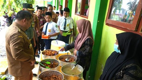 Bantah Anggaran Makan Gratis Rp7.500, Ini Penjelasan Lengkap Tim Sinkronisasi Prabowo-Gibran