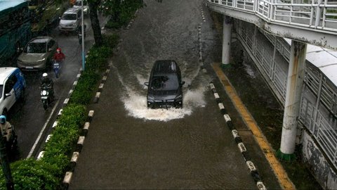 Pemprov DKI Tetapkan Waktu Minimal Banjir Surut Kurang dari 2 Jam, Bagaimana Caranya?