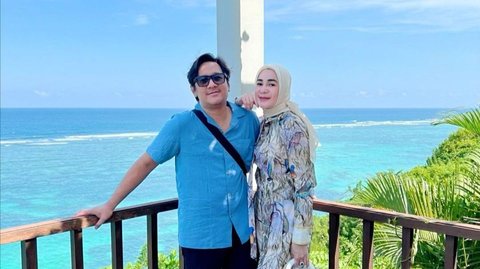 Gugat Cerai Istri, Potret Kemesraan Andre Taulany & Rein Wartia Trigina yang Sudah 18 Tahun Menikah