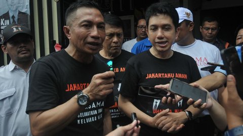 FOTO: Gaya Blusukan Cagub dan Cawagub DKI Jakarta No Urut 2, Dharma - Kun di Pasar Serdang