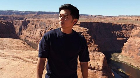 Potret Nicky Tirta Gendong Putri Cantiknya yang Sudah Beranjak ABG, Ternyata Pura-pura Tidur