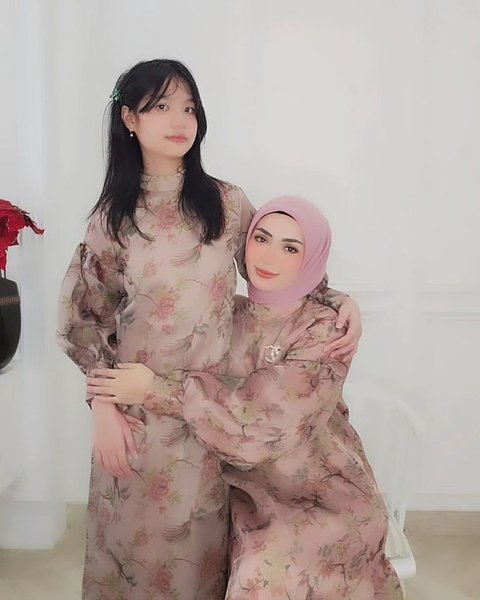 Sudah ABG dan Cantik, Potret Aqila Ramadhani Putri Sambung Zaskia Gotik yang Curi Perhatian