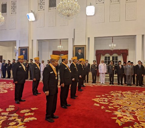 Jokowi Lantik Dewan Pimpinan dan Pertimbangan Legiun Veteran RI, Ini Daftarnya