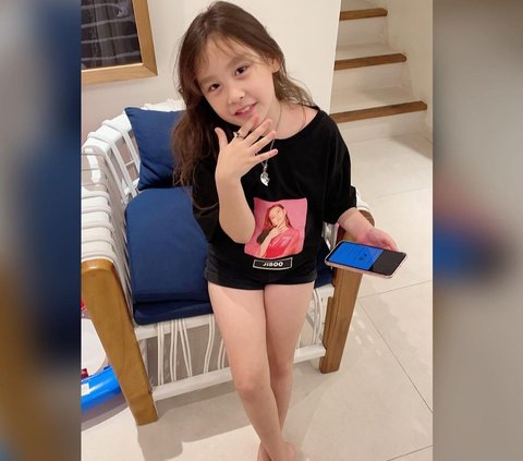 Intip Potret Eleeya Xaviera, Putri Celine Evangelista yang Curi Perhatian