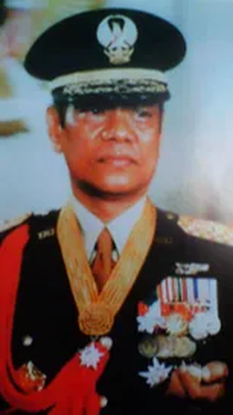 Berdarah Bangsawan, Jenderal TNI Dekat dengan Prajurit Berani Gebrak Meja di Depan Presiden