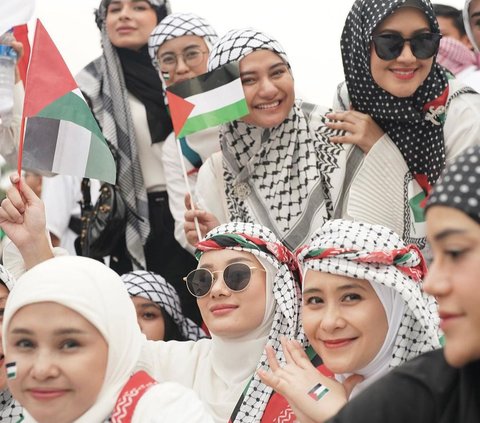 Joining the Palestine Rally at Monas, Dinda Hauw Gets Criticized by Netizens