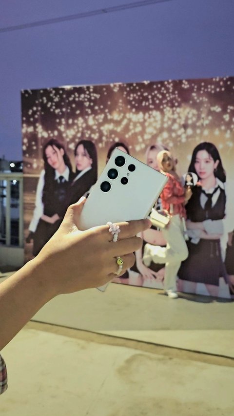 Keseruan Nonton Konser TWICE ‘Ready to Be’ in Jakarta Pakai Samsung Galaxy S23 Ultra