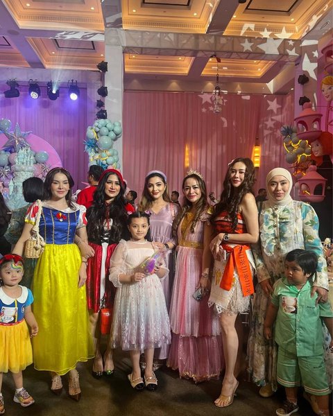 Potret Mewah Ultah Claire Anak Shandy Aulia, Meriah Banget dengan Tema Disney Princess & Dihadiri Banyak Teman Artis