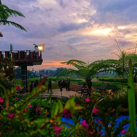 13 Tempat Makan di Malang Punya Pemandangan Indah, Estetik dan Instagramable, Sayang untuk Dilewatkan