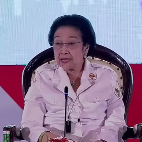 Momen Megawati Tunjuk-Tunjuk Jenderal TNI, Ngegas Sindir Kapolri Jika Polisi Berani Tangkap