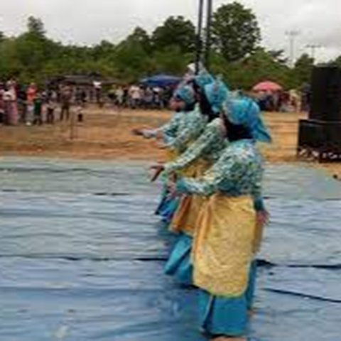 Uniknya Tari Melemang dari Riau, Kesenian Klasik Penghibur Raja dengan Gerakan Akrobatik