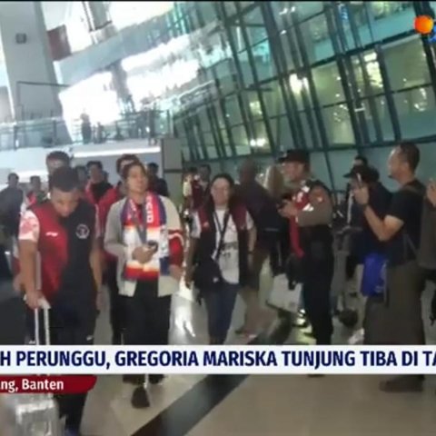 Disambut Meriah, Ini Momen Kepulangan Gregoria Mariska Tunjung ke Tanah Air