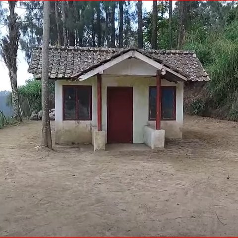 Mengunjungi Tempat Persemedian di Lereng Gunung Merbabu, Dipercaya Bisa Menyembuhkan Penyakit