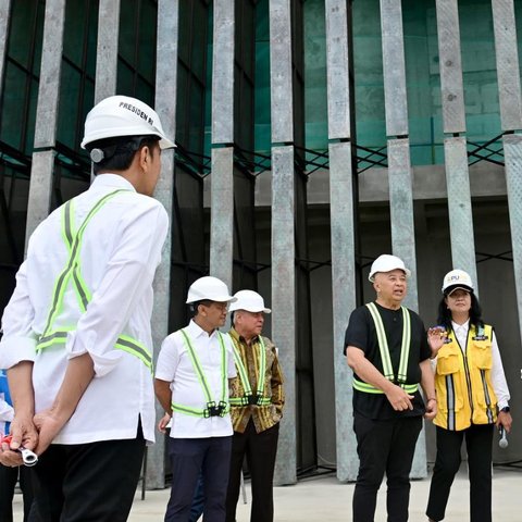 Mengenal Sosok I Nyoman Nuarta, Seniman di Balik Kemegahan Istana Garuda IKN