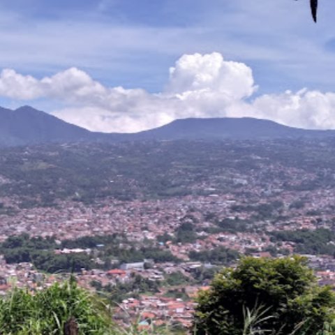 Serba-serbi Cerita Keberadaan Gunung Bohong di Cimahi, Pernah Pura-Pura Meletus