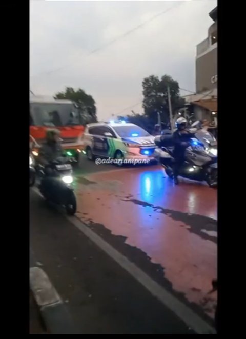 Sosok Jenderal Polri ini Selalu Kasih Pengamen Duit Jajan, di Jalan Ikut Macet-macetan Tak Serabat Serobot