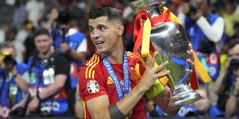 Tampil Mesra di Euro 2024, Striker Ganteng Timnas Spanyol Ini Cerai dengan Istrinya yang Super Model