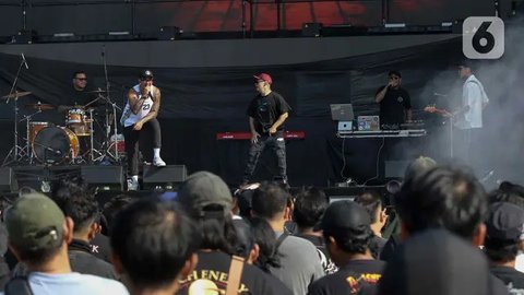 FOTO: Antusiasme Para Pecinta Musik Rock Padati Nex Fest Indonesia 2024 di Ancol