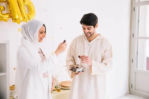 Sering Salah Paham! Inilah Perbedaan Antara Nafkah Istri dan Uang Belanja yang Harus Diberikan Oleh Suami