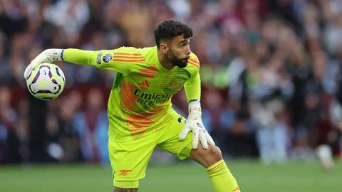 David Raya Disebut-sebut Alami cedera, Arsenal Terpaksa Menurunkan Kiper Remaja Berusia 16 Tahun di Carabao Cup